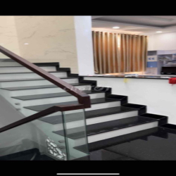 Cho thuê nhà biệt thự kết hợp kinh doanh