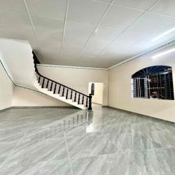 nhà 1 trệt 1 lầu 180m2 tân chánh hiệp Q12