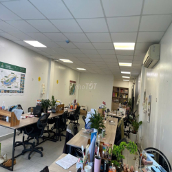 🏢 CHO THUÊ VĂN PHÒNG FULL NỘI THẤT – 90M² – GIÁ CHỈ 20 TRIỆU/THÁNG