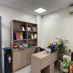 🏢 CHO THUÊ VĂN PHÒNG FULL NỘI THẤT – 90M² – GIÁ CHỈ 20 TRIỆU/THÁNG