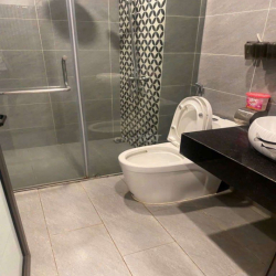 ☘️Cho thuê nhà 5 tầng tại Sài Đồng,full nội thất, chỉ xách vali vào ở