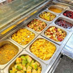 NGUYÊN CĂN MẶT TIỀN NGUYỄN VĂN LUÔNG