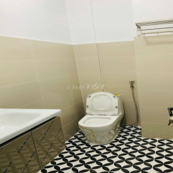 cho thuê 2 căn chung cư tầng 7 view thoáng cc 444 ngô quyền