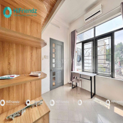 Căn hộ Duplex Full nội thất - cửa sổ trời gânf ngay ngã tư hàng xanh