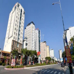 ĐẤT 850M NGANG 20M MT PHẠM VĂN ĐỒNG