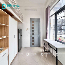 Căn hộ Duplex Full nội thất - cửa sổ trời gânf ngay ngã tư hàng xanh