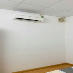 cho thuê 2 căn chung cư tầng 7 view thoáng cc 444 ngô quyền