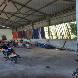 Cần bán nhà xưởng + đất rộng, thuận tiện kinh doanh