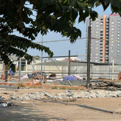 cho thuê đất xd sẵn làm sân Pickball. khu tổ hợp thể thao. giá 140/m2