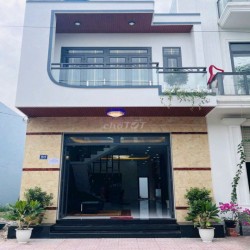 Cho thuê NC 1L1TR- 3PN,3WC,1PK, 1 Bếp giá 8tr/tháng- KDC Phát Hải