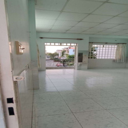 Cho thuê phòng 35m2 ở Bình Chánh