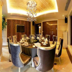Cho thuê toà nhà phố Triệu Việt Vương mặt tiền 11m