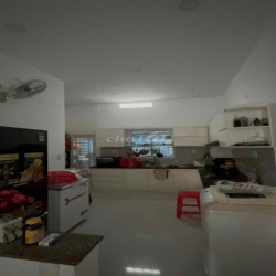 Cho Thuê Nhà Hẻm Xe Hơi P7