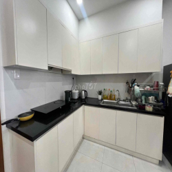 Căn 3pn full nội thất giá rẻ Chung cư Saigon Intela xem nhà có pass.