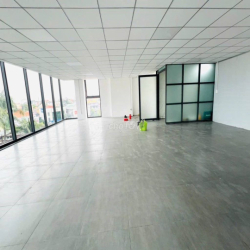 CHO THUÊ BIỆT THỰ GÓC 2 MẶT TIỀN THẢO ĐIỀN NGAY XUÂN THỦY QUẬN 2