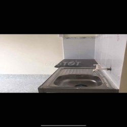 phòng trọ có gác sạch đẹp cách cầu Ánh Sao 1km