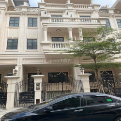 Cho thuê nhà Cityland P10 Gò Vấp. 5x20 5 tầng có hầm giá 37tr/1 !