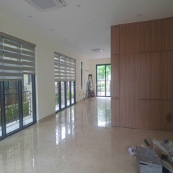 Cho thuê Shophouse H6 Starlake làm quán cafe