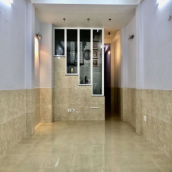 Chính chủ cho thuê tầng trệt