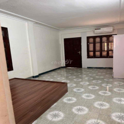 Cho thuê nhà nguyên căn ngõ 173 Hoàng Hoa Thám