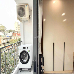 Cho thuê căn hộ 1PN ban công - mới 100% - mặt tiền Nguyễn Văn Cừ Quận