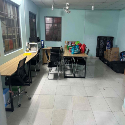 Cho thuê văn phòng + 1 kho . diện tích 90m2