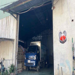 Cho thuê văn phòng + 1 kho . diện tích 90m2
