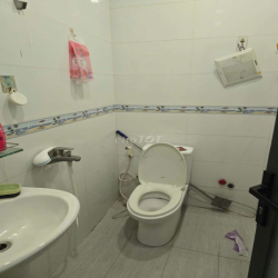 Mặt Bằng Kinh Doanh Gần Chợ