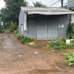 Cho thuê mặt bằng hoặc đất mặt tiền