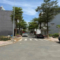 Nhà cho thuê nguyên căn kdc Lộc Phát. thuận giao. gần AEON