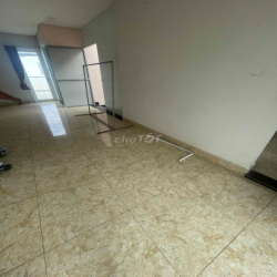 CHO THUÊ CĂN GÓC 4 TẦNG 2 MẶT TIỀN LIÊN PHƯỜNG 6 PHÒNG VỊ TRÍ ĐẸP