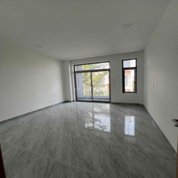 Nhà cho thuê nguyên căn kdc Lộc Phát. thuận giao. gần AEON