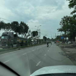 Cho thuê đất 200m2 lâu dài,sát đường Trường Sơn, xe container ra vào