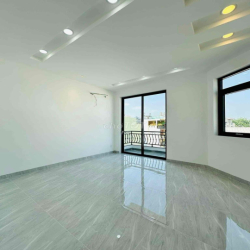 Hẻm xe hơi 68/8E Út Tịch, 4Phòng Ngủ, 4Lầu