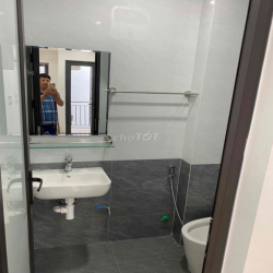 ccmn studio 25 m2  ngõ 178 đường cổ nhuế  có ban công thoáng