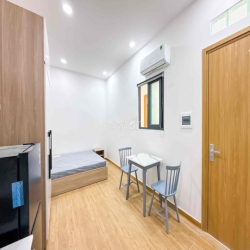 Căn hộ dịch vụ ngay Tôn Đức Thắng, Rmit tiện đi Phú Mỹ Hưng