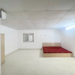 cho thuê phòng trọ 6 ngõ 102/71 Hoàng Đạo Thành đầy đủ tiện nghi