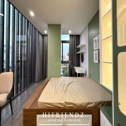 Nhà ngon, đẹp view kính nhìn ra mọi nơi, full nột thất,Giá tốt