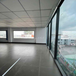 Văn phòng cho thuê 105 m2, Tân Bình, gần sân bay T3