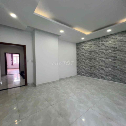 Nhà nguyên căn 3 tầng Hẻm 34 lữ gia phường 15 Q11