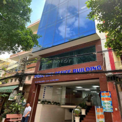 Văn phòng cho thuê 105 m2, Tân Bình, gần sân bay T3