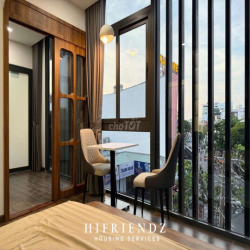 Nhà ngon, đẹp view kính nhìn ra mọi nơi, full nột thất,Giá tốt