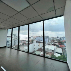 Văn phòng cho thuê 105 m2, Tân Bình, gần sân bay T3