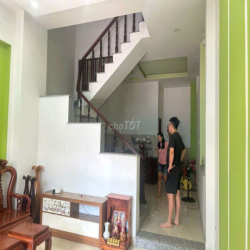 NHÀ ĐẸP 3 TẦNG - 3PN 3WC - OTO ĐẬU TRƯỚC NHÀ - GẦN CC 4S LINH ĐÔNG