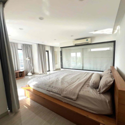 🌿 ESCAPE THE CITY – RECHARGE IN A GREEN, BRIGHT VILLA