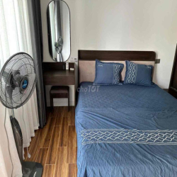 Nhà 2 ,5 tầng mt gần biển phạm văn đồng ! thángDt 200m ngan