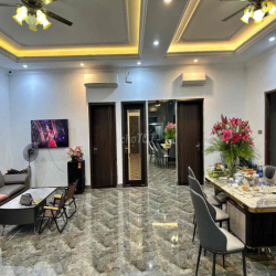 Nhà 2 ,5 tầng mt gần biển phạm văn đồng ! thángDt 200m ngan