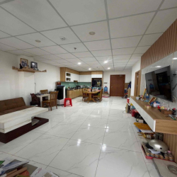 Cho thuê chung cư Hồng Loan 70m2 2phòng full nội thất, bao phí vận hàh