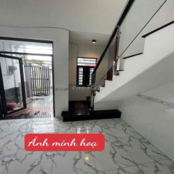 Nhà trệt lửng 2pn hẻm 68 CMT8