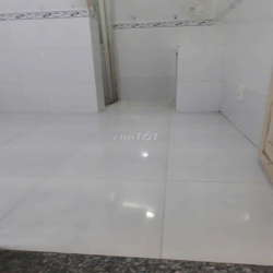 Phòng trọ quận 4, giờ giấc tự do, không chung chủ